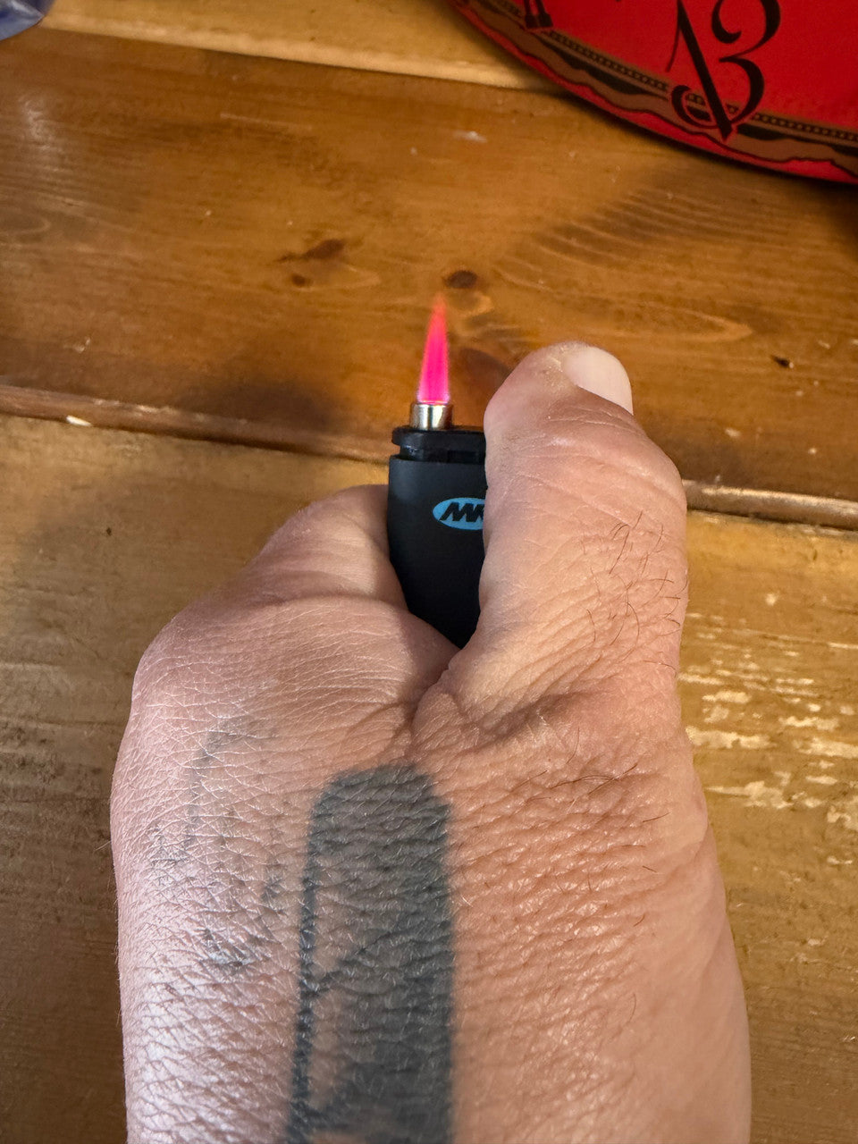single torch refillable lighter